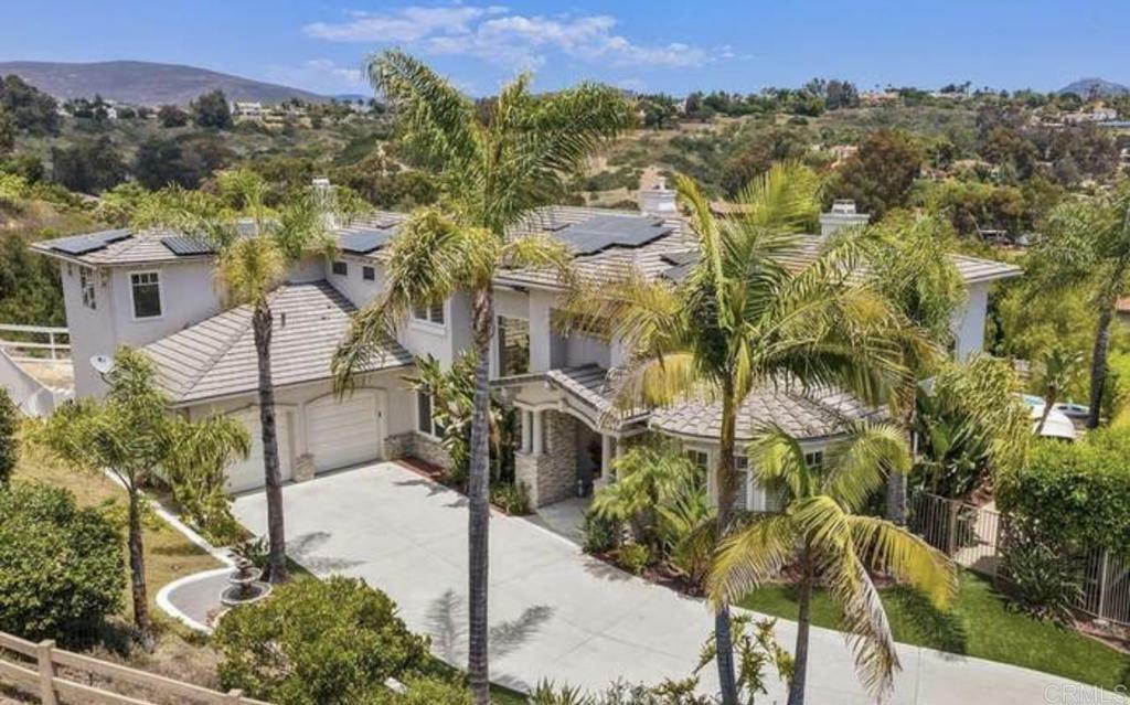 Property Photo: 970 Dove Run Rd CA 92024