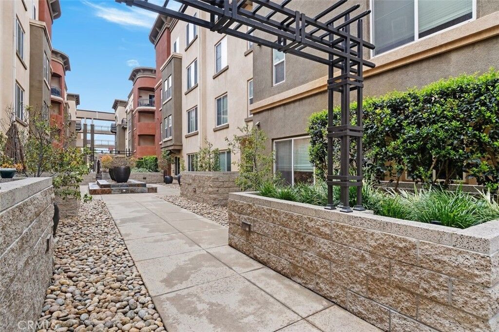 Property Photo: 6020 Seabluff Drive 342 CA 90094