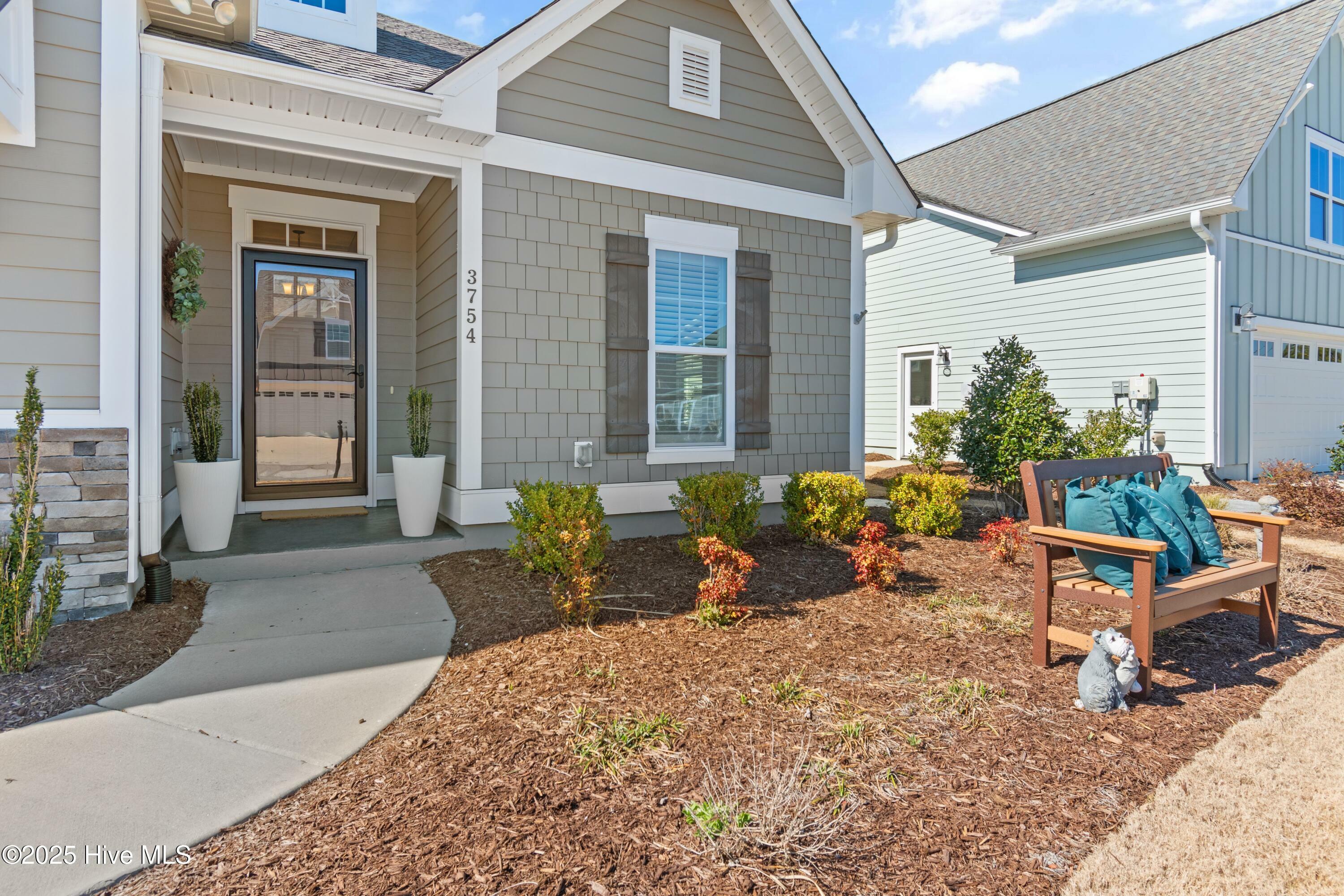 Property Photo: 3754 Canary Lane NC 28461