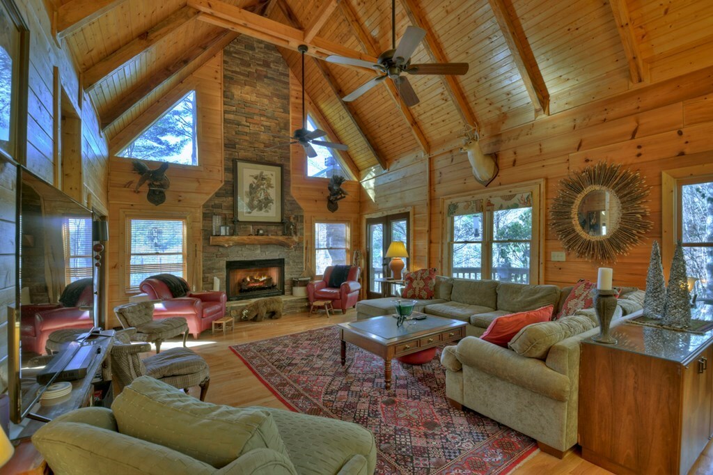 Property Photo: 212 Dream Cove Road GA 30513