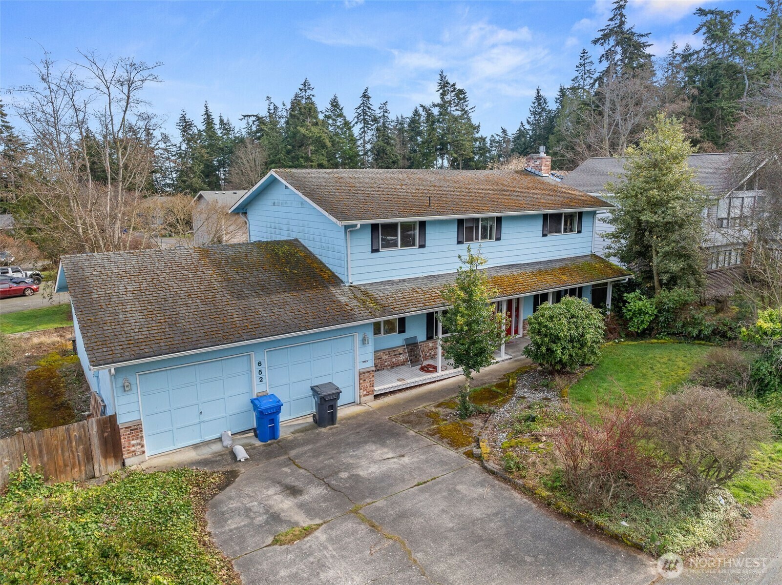 Property Photo: 652 SW Judson Street WA 98277