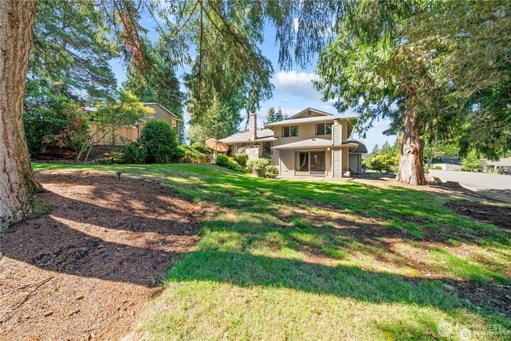 2024  186th Avenue  Redmond WA 98052 photo