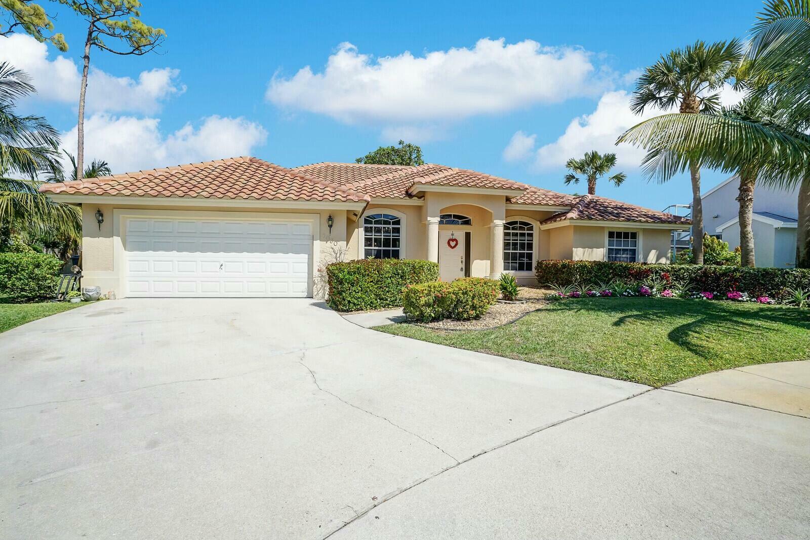 Property Photo: 1030 Sweet Briar Place FL 33414