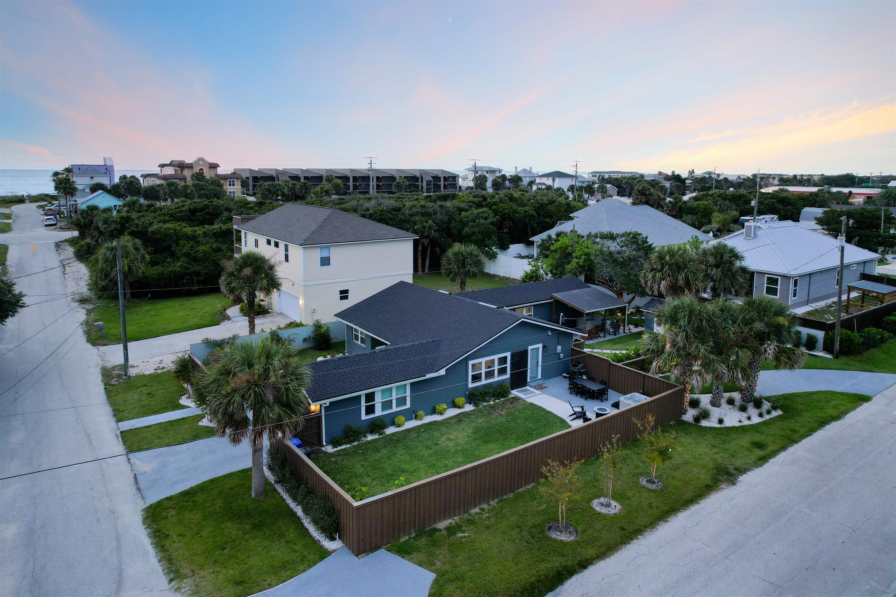 213 Palmetto Ave  St Augustine FL 32084 photo