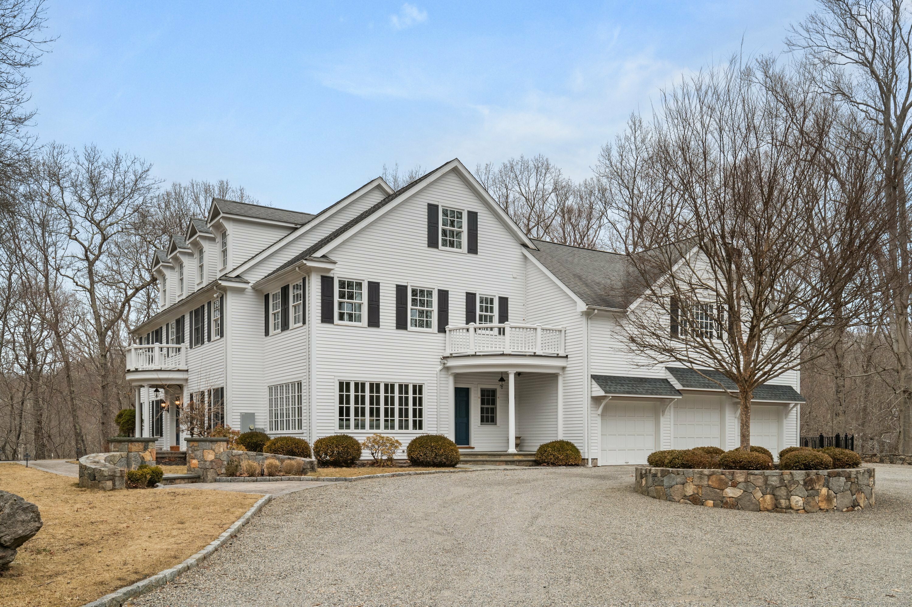 Property Photo:  275 Newtown Turnpike  CT 06883 