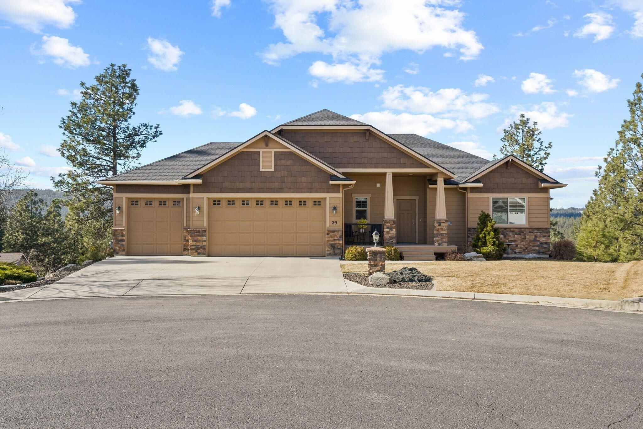 29 E Lindsey Ln  Spokane WA 99208 photo