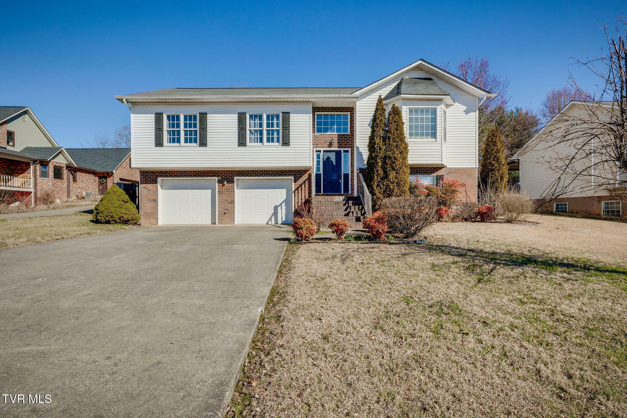 Property Photo:  406 Crystal Springs Circle  TN 37615 