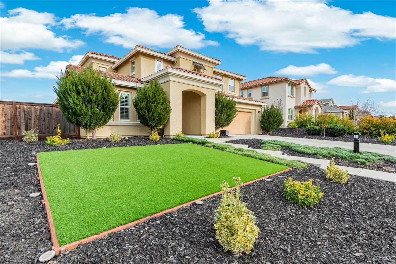 Property Photo:  690 Elderberry Loop  CA 95688 