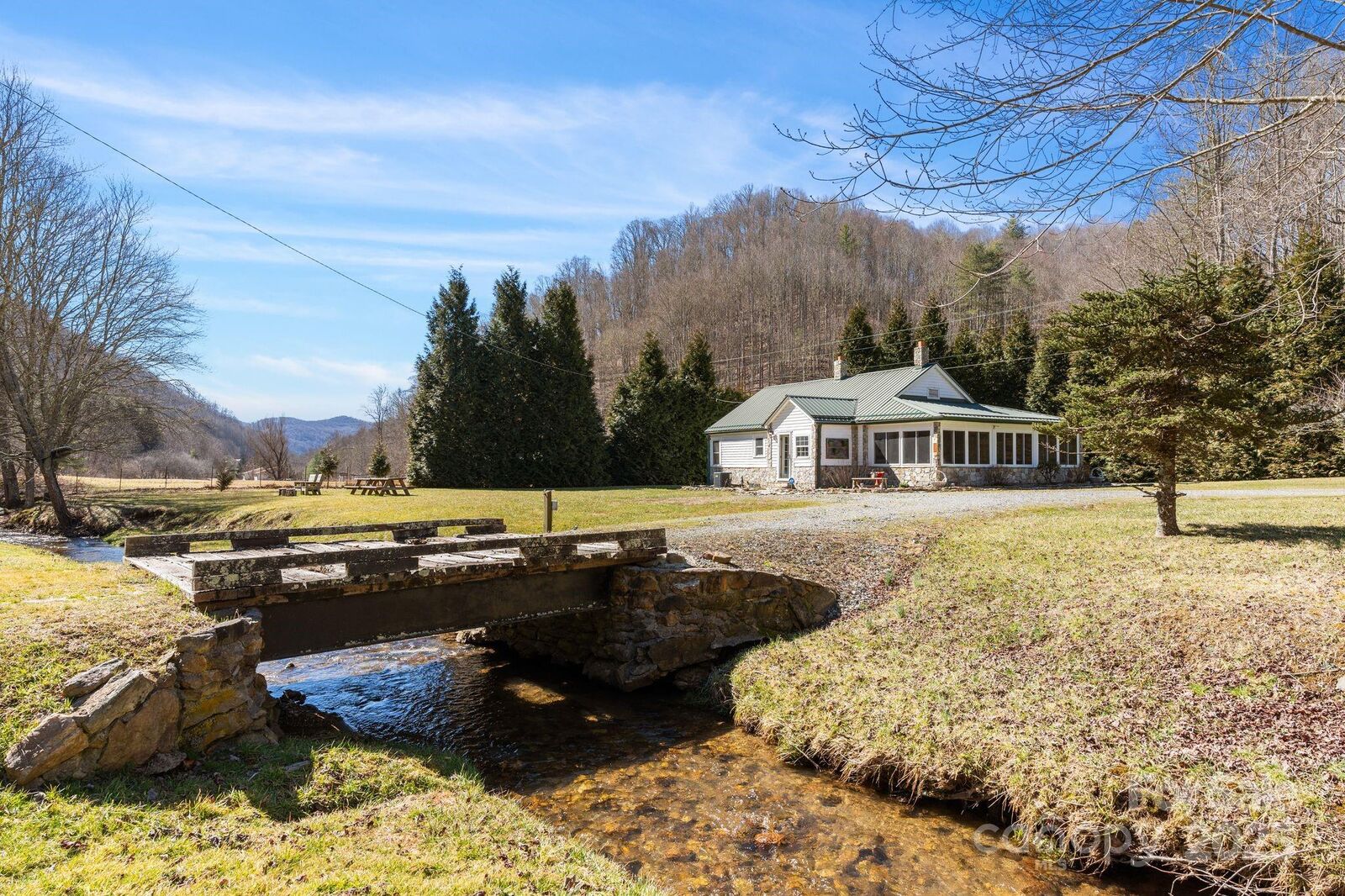 Property Photo:  12892 US 23 Highway  NC 28754 