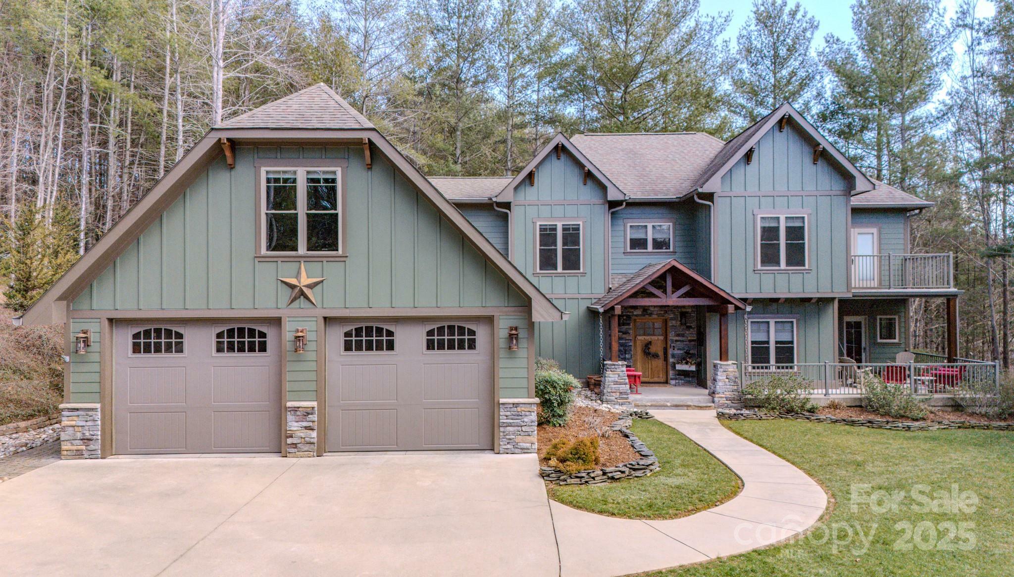 Property Photo: 1703 Southpointe Drive NC 28655
