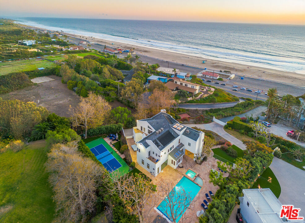 Property Photo: 30223 Pacific Coast Hwy CA 90265