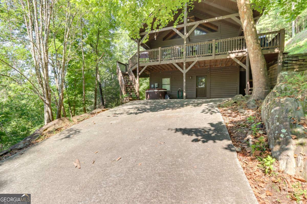 Property Photo: 223 Novena Court 2594R GA 30540