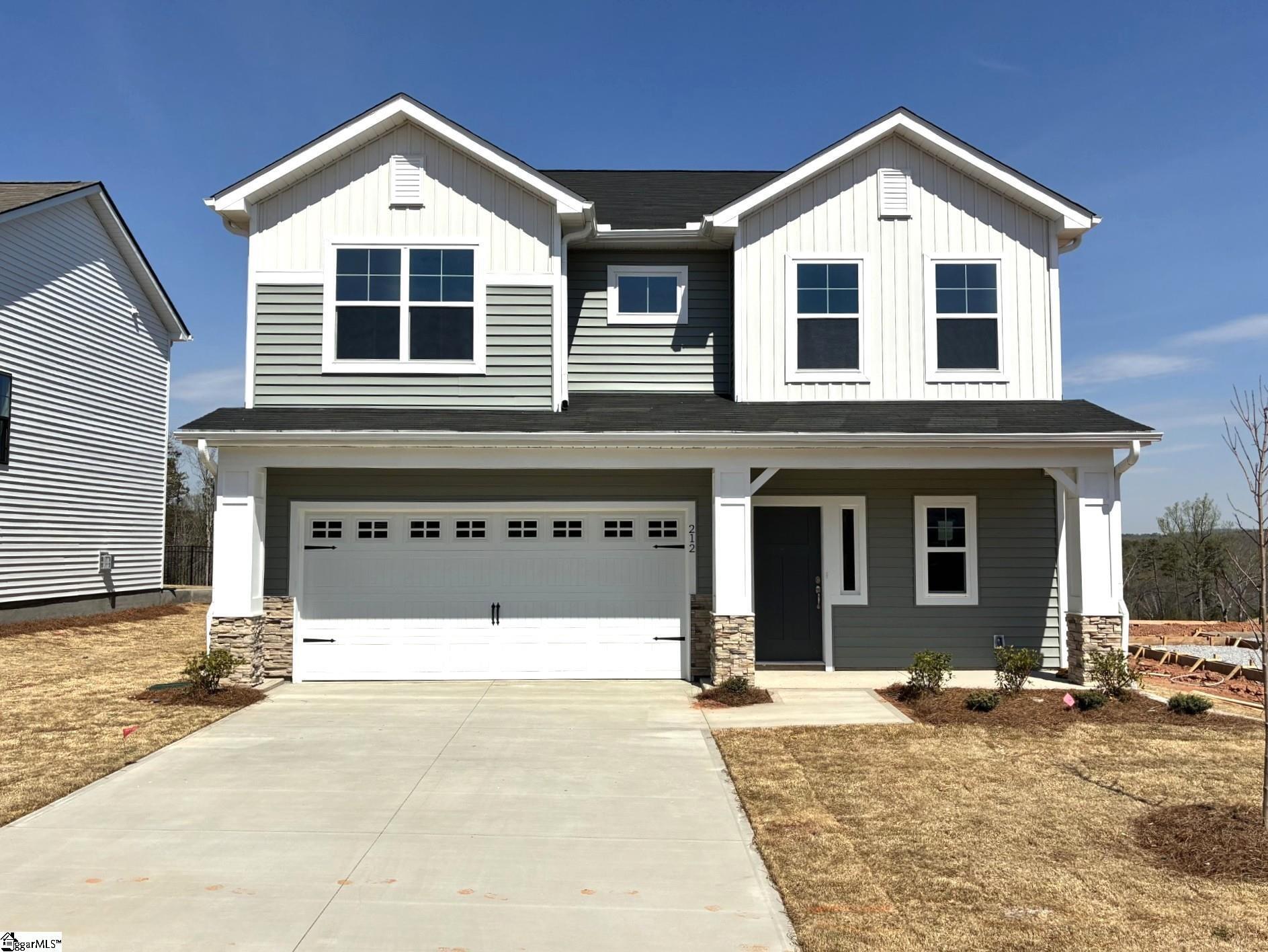 Property Photo: 212 Fenner Place SC 29607