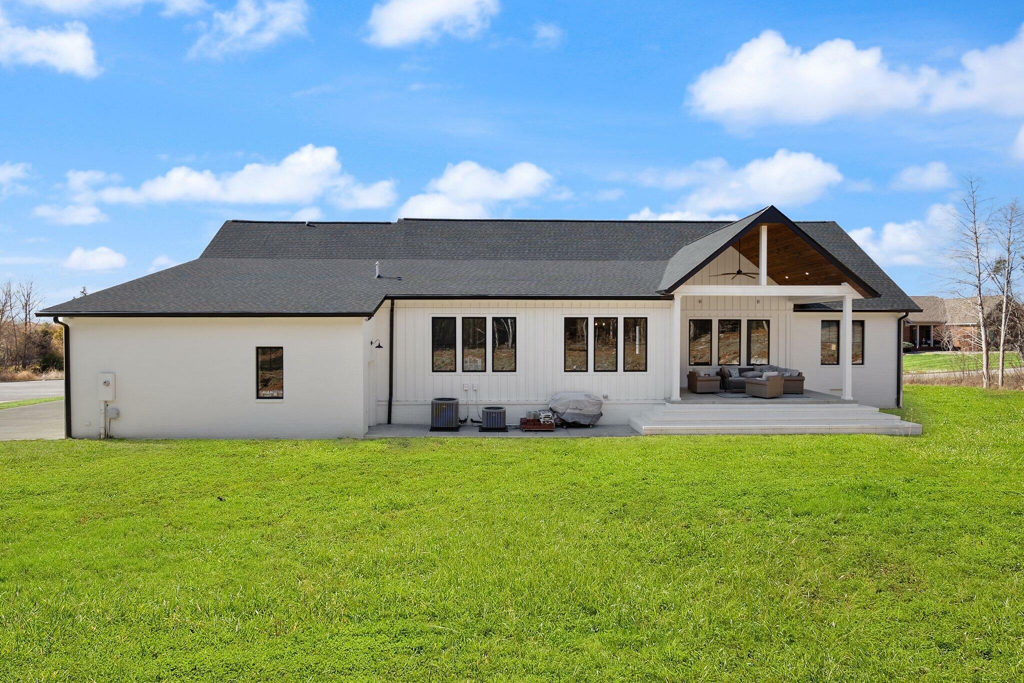 Property Photo: 65 Long Cove Drive KY 42501