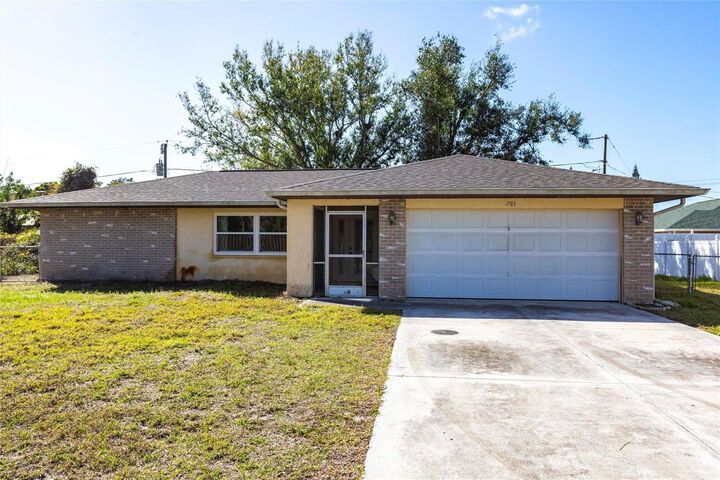 Property Photo: 781 Missouri Road FL 34293