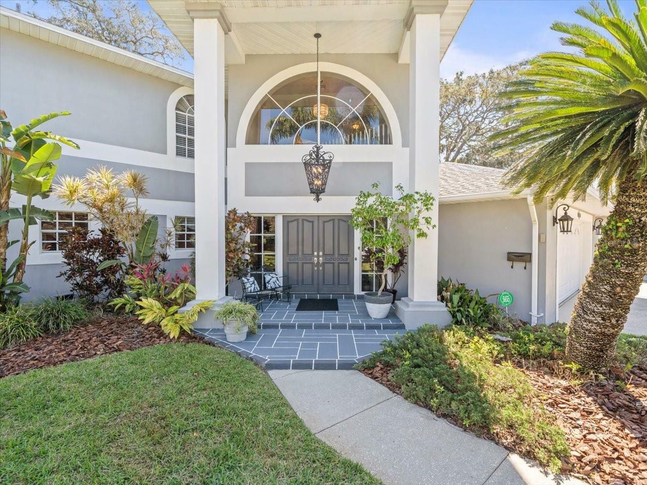 Property Photo:  3114 Samara Drive  FL 33618 