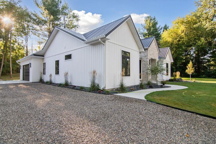 Property Photo:  235 Steves Scenic Drive  MI 49246 