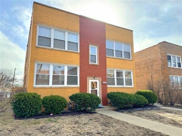 Property Photo: 9133 La Crosse Avenue 2A-S IL 60077