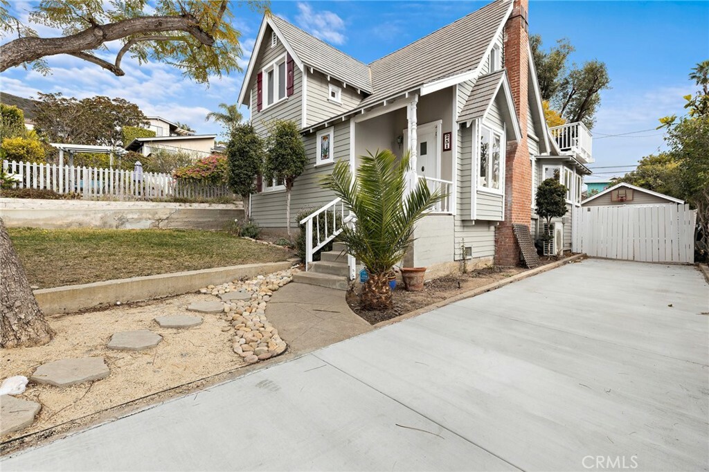 251 Viejo Street  Laguna Beach CA 92651 photo