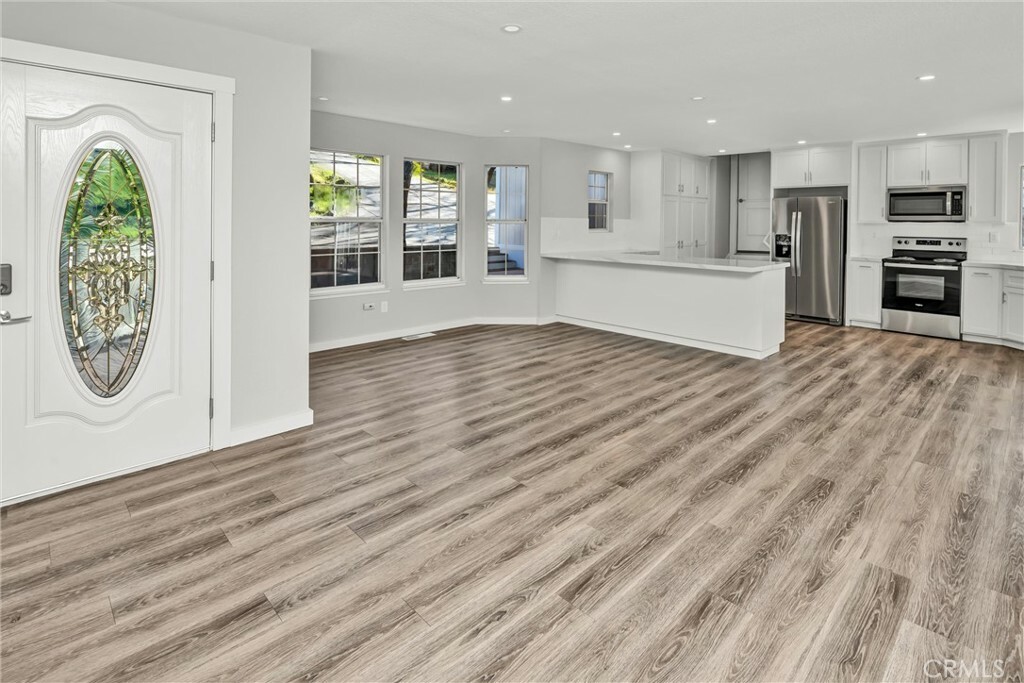 Property Photo: 17039 Knollview Drive CA 95467