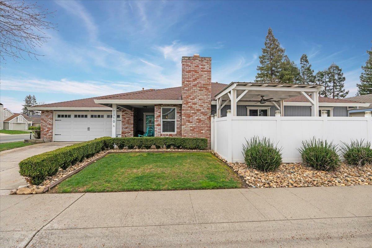 Property Photo:  7310 Gloria Drive  CA 95831 