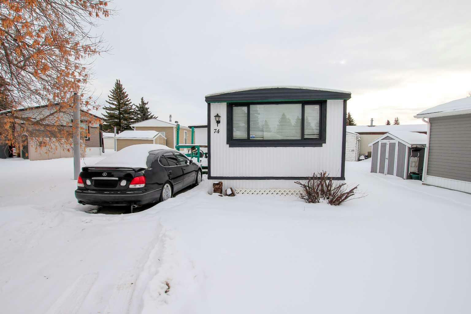 74 Parkside Drive  Red Deer AB T4P 1K1 photo