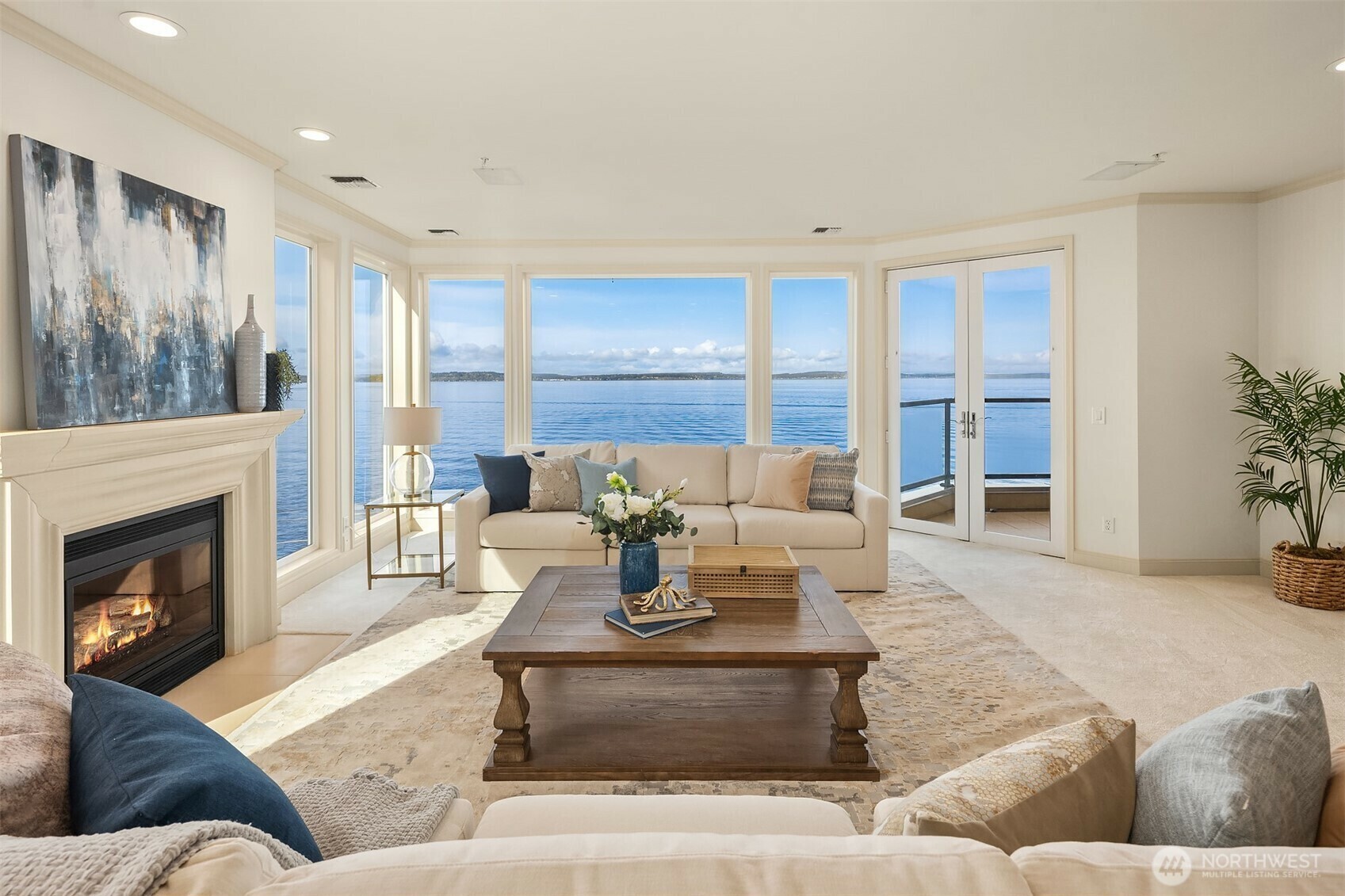 Property Photo:  1338  Alki Avenue SW 500  WA 98116 