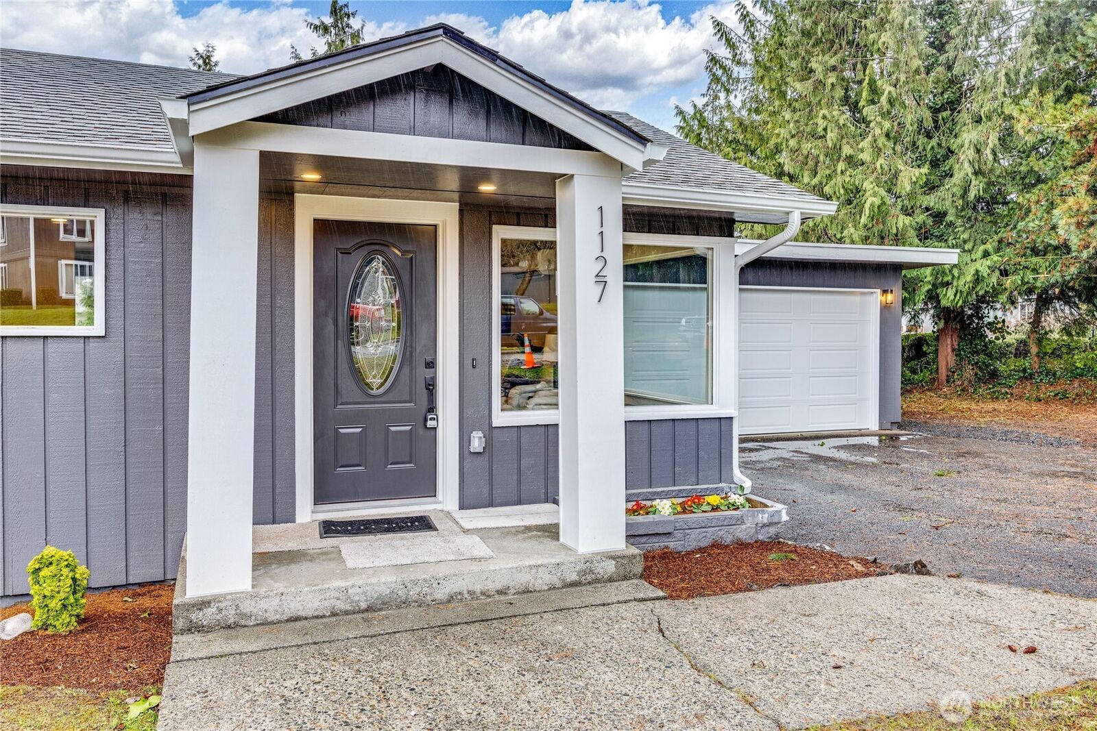 Property Photo: 1127 Callahan Drive WA 98310