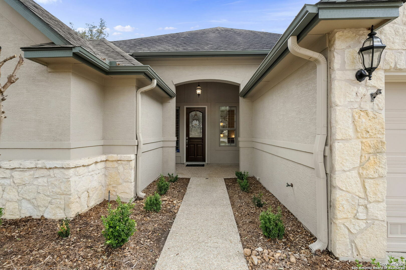 Property Photo: 2 Littlemill TX 78259