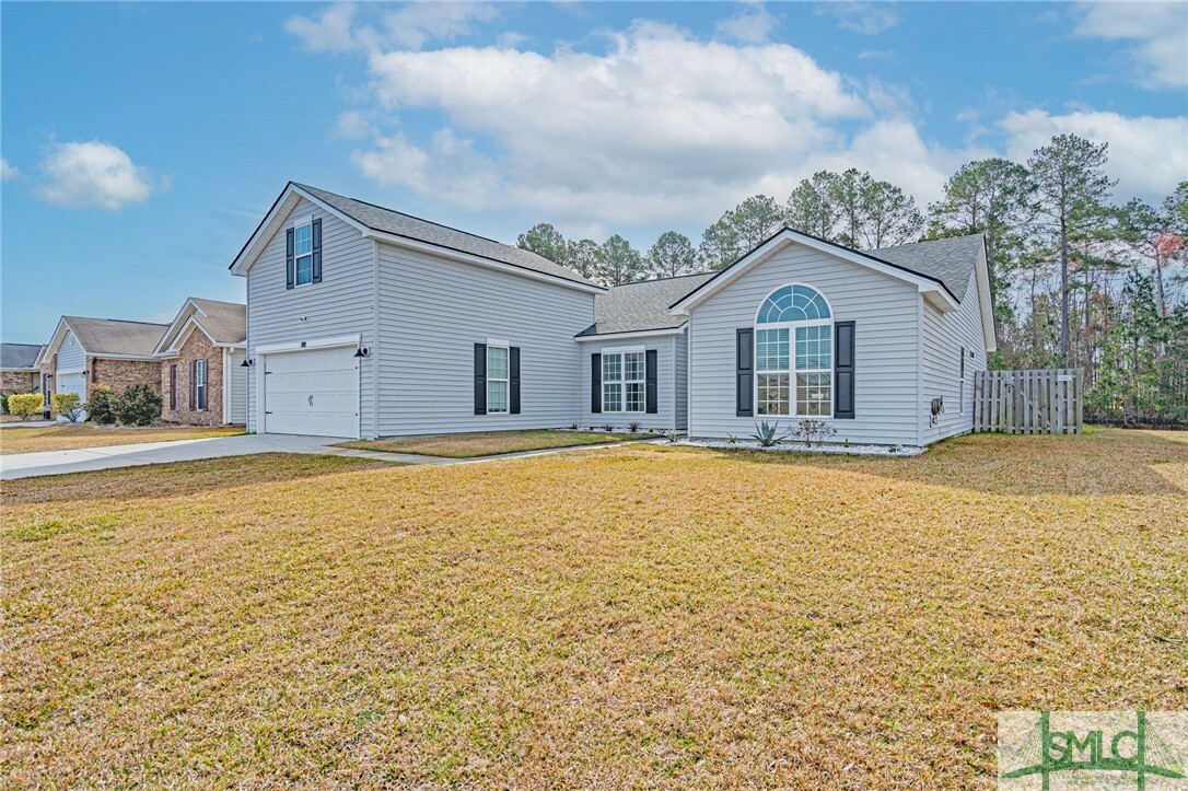 Property Photo:  188 Willow Point Circle  GA 31407 