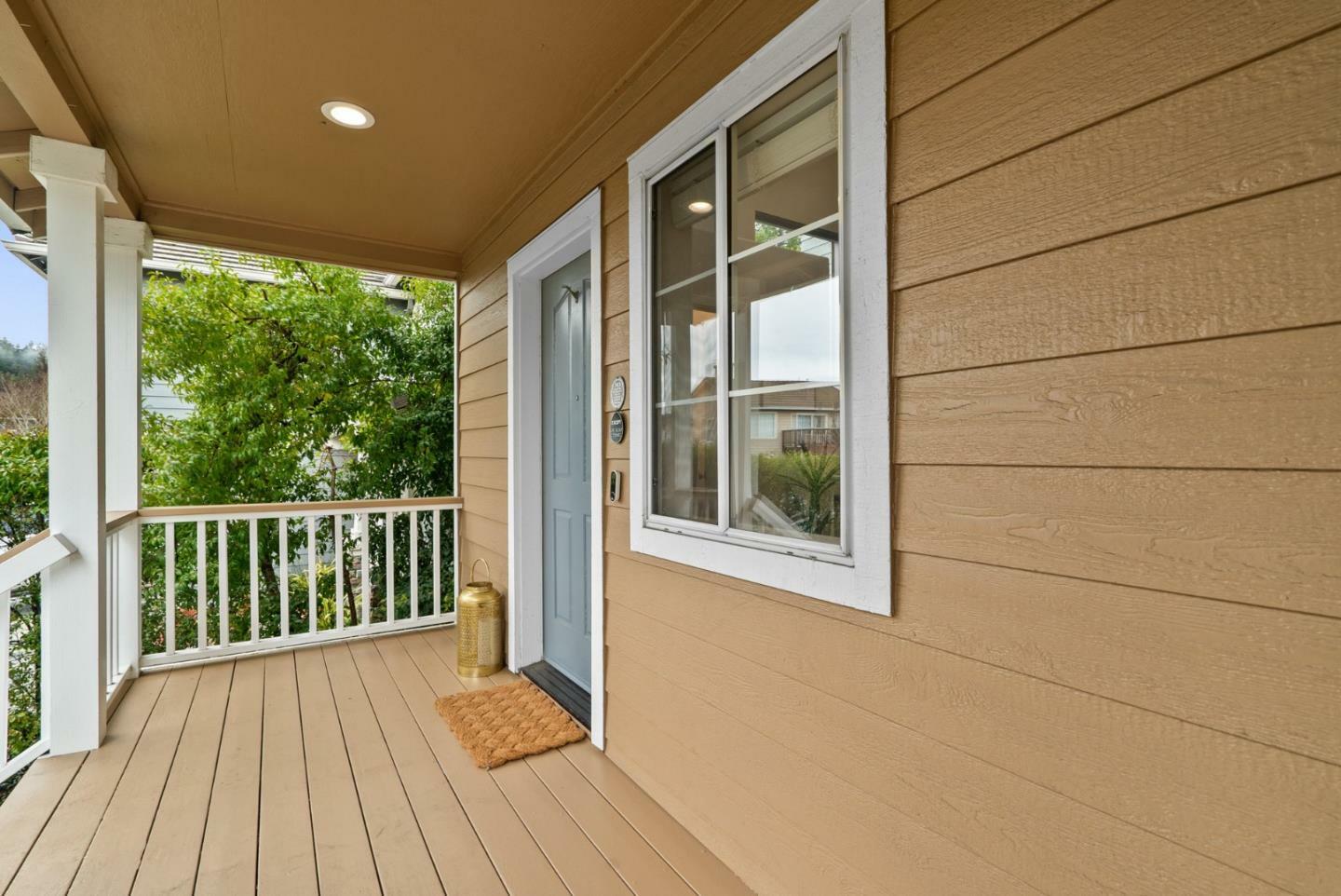 Property Photo:  586 Skypark Drive  CA 95066 