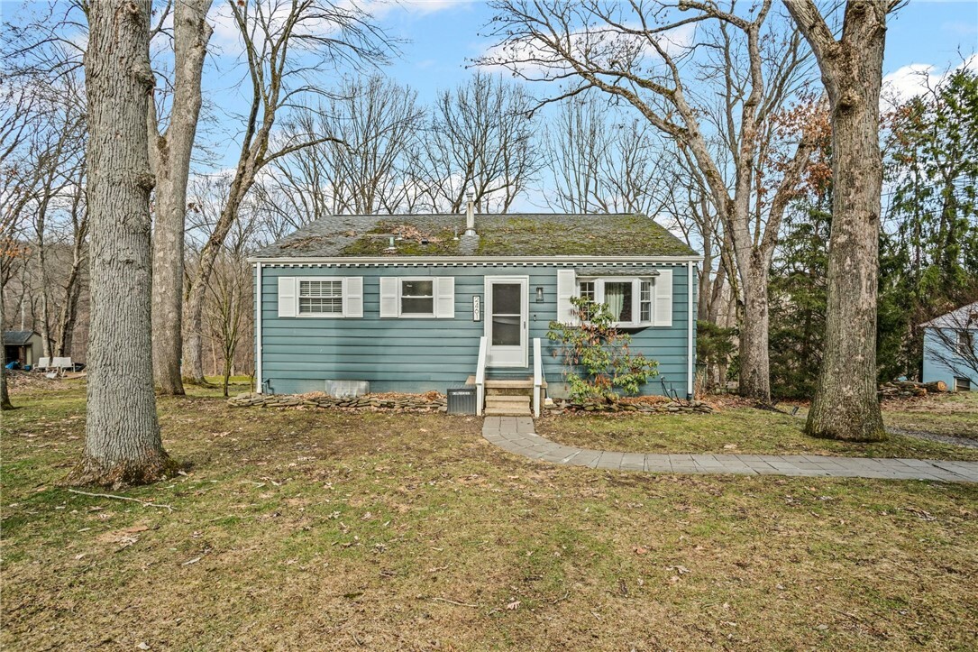 2461 Oak Hill Rd  Gibsonia PA 15044 photo