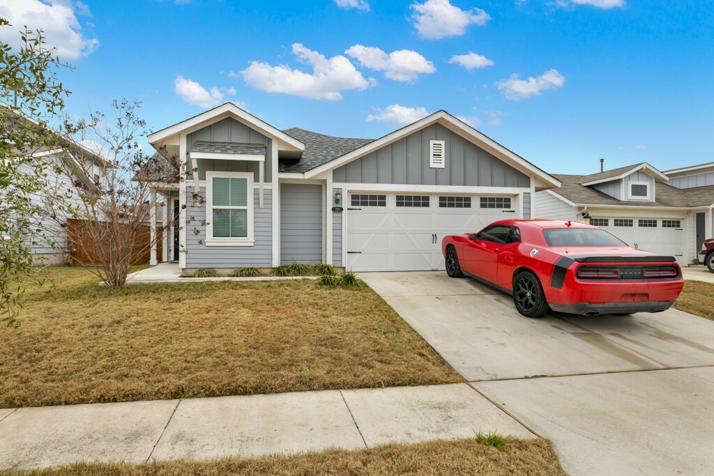 Property Photo:  220 Sage Meadows Drive  TX 78666 