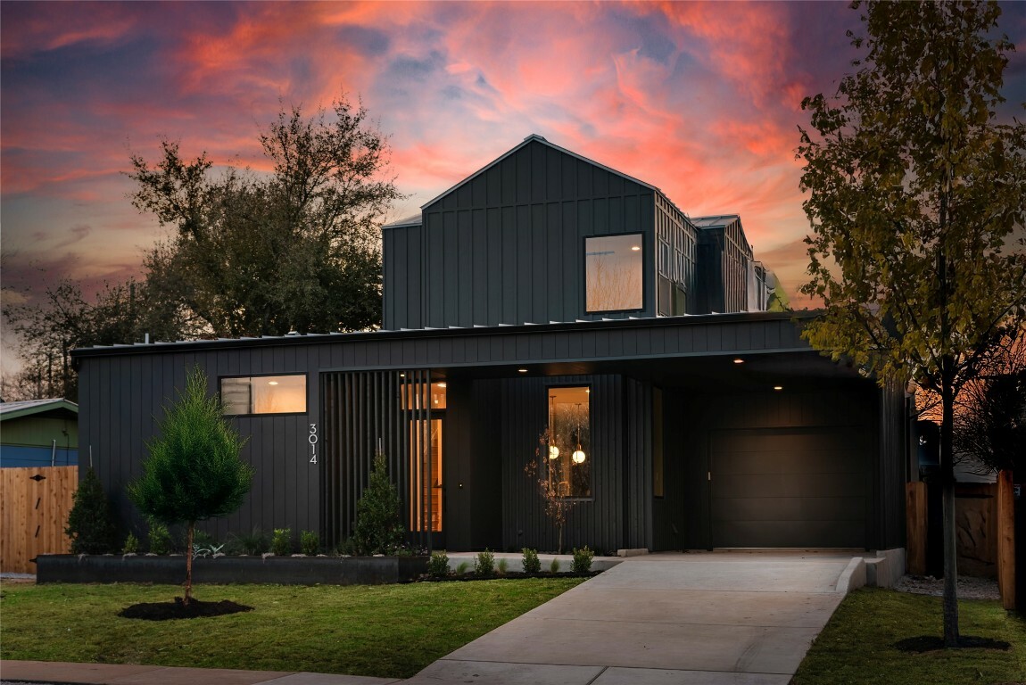 Property Photo: 3014 Fontana Drive TX 78704