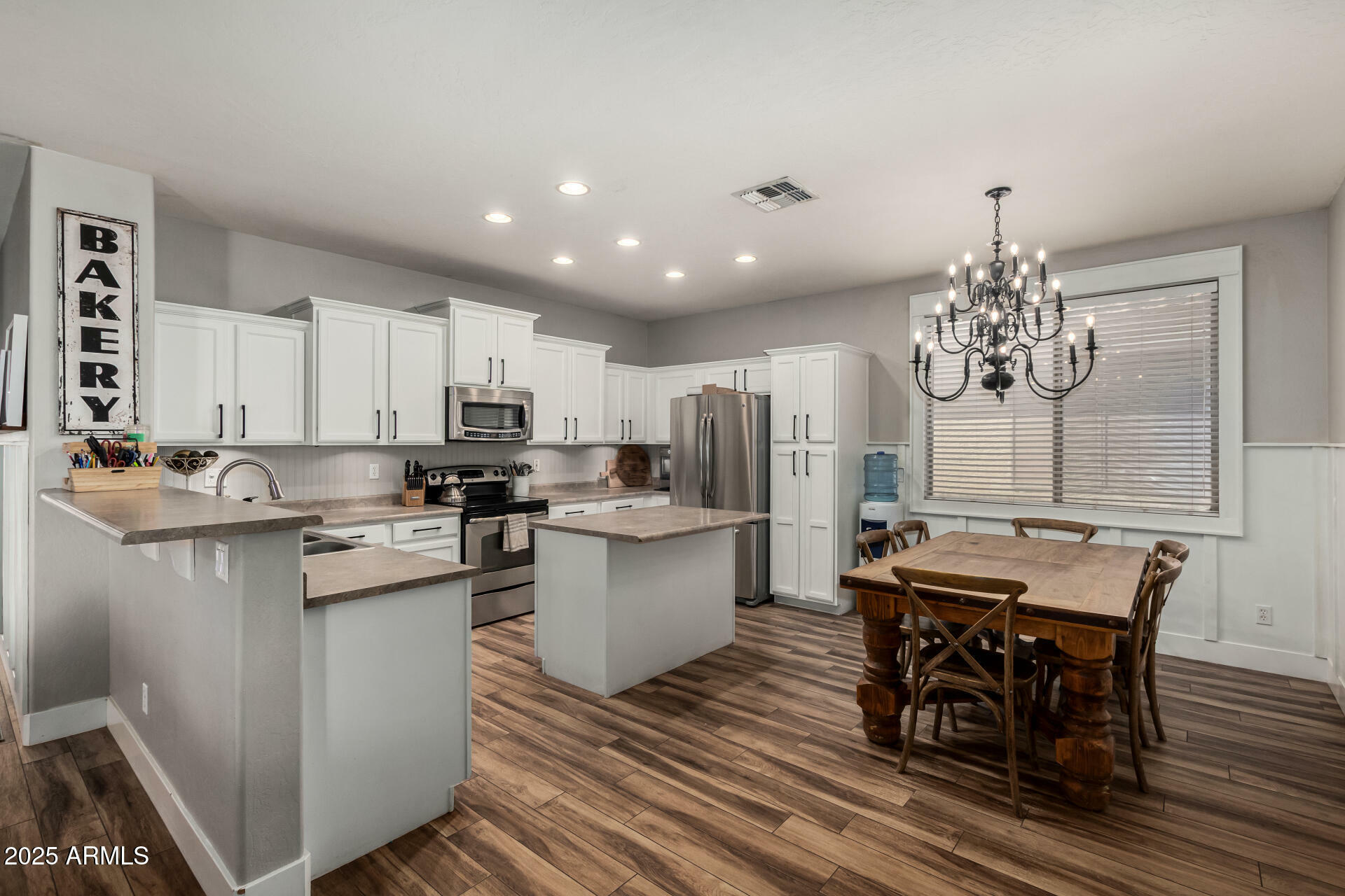 Property Photo: 20916 E Desert Hills Boulevard AZ 85142