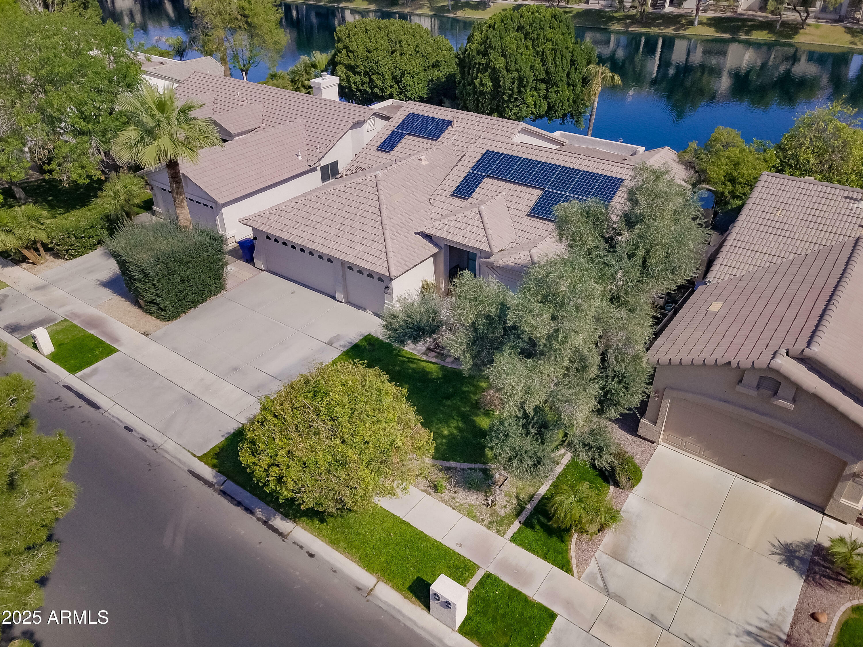 Property Photo:  4881 S Vista Place  AZ 85248 