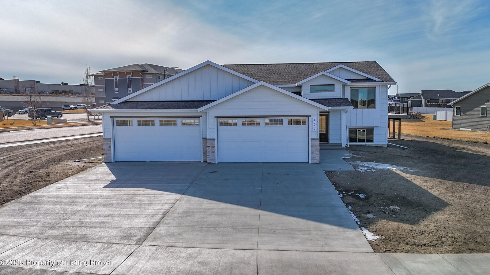 Property Photo:  1237 44th Avenue W  ND 58601 