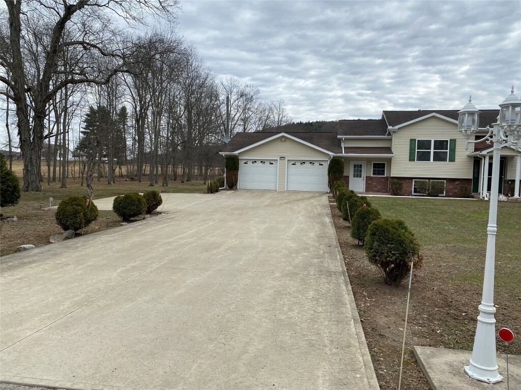 Property Photo:  250 Dutchtown Road  NY 13826 