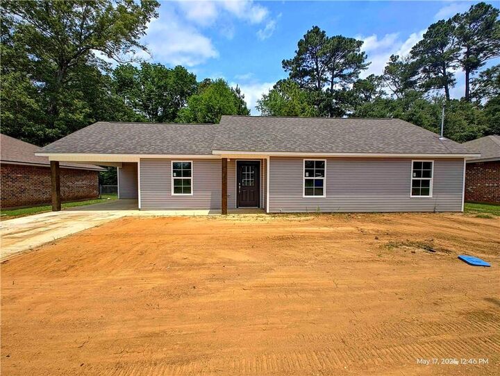 1206 Highland Park Drive  Natchitoches LA 71457 photo