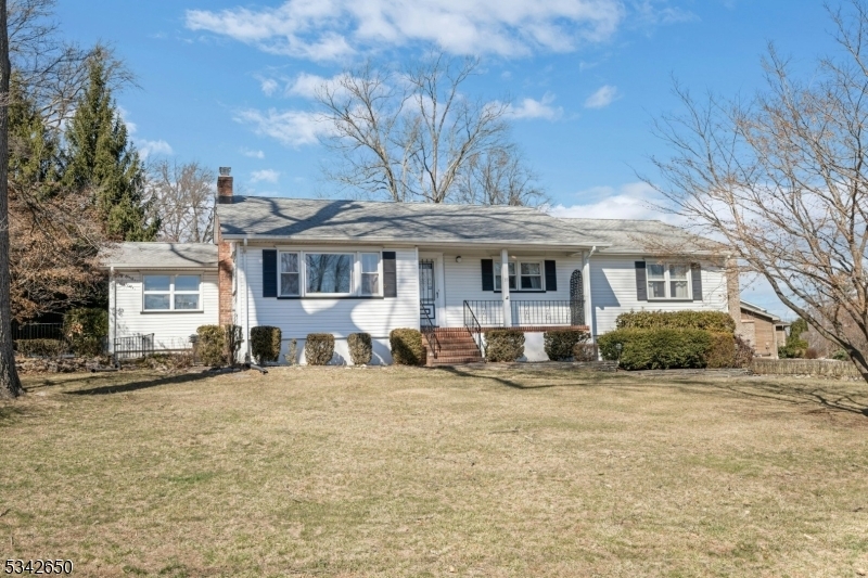 Property Photo: 35 Longview Dr NJ 07981