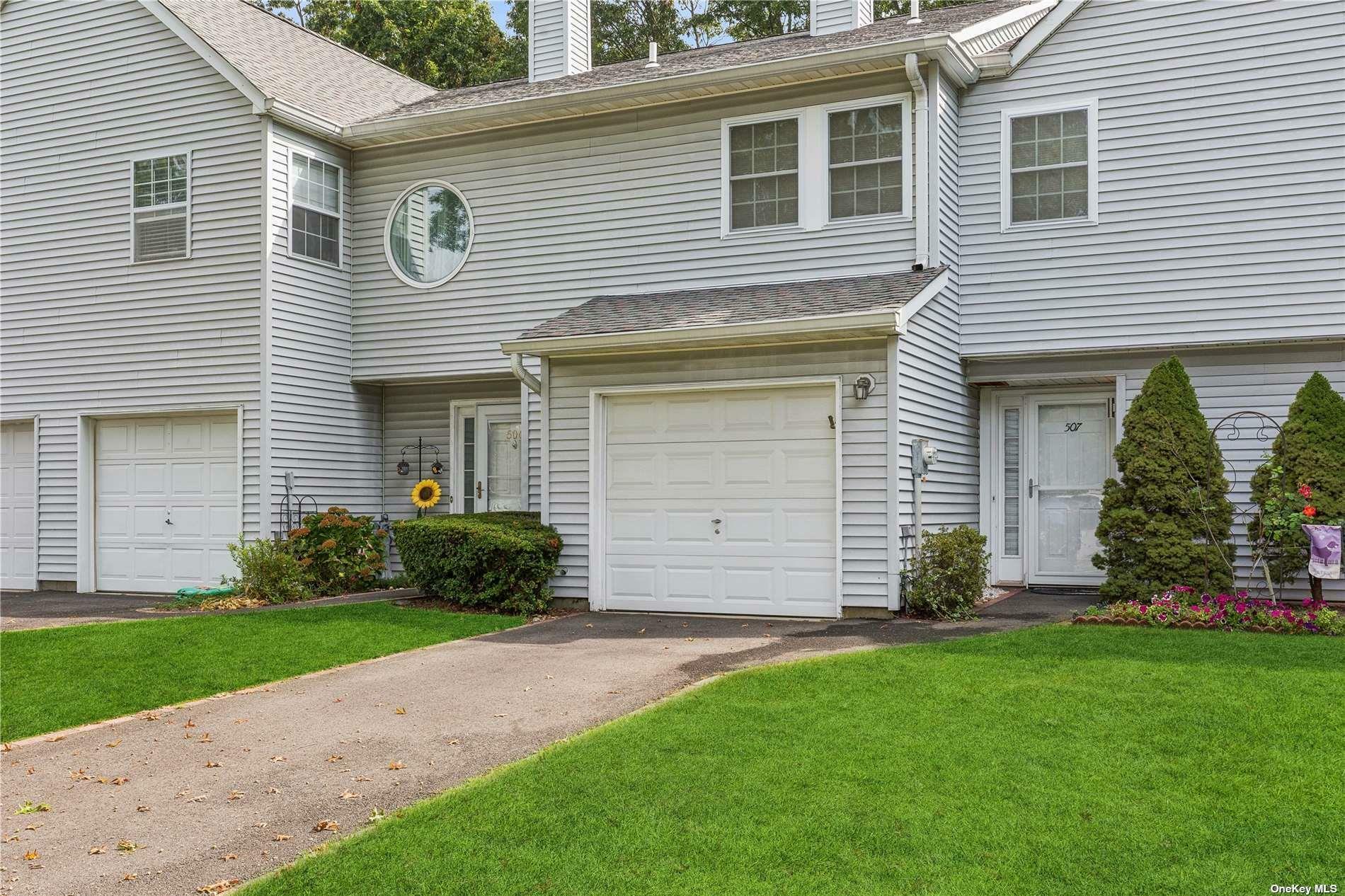 Property Photo: 507 Sara Circle NY 11776