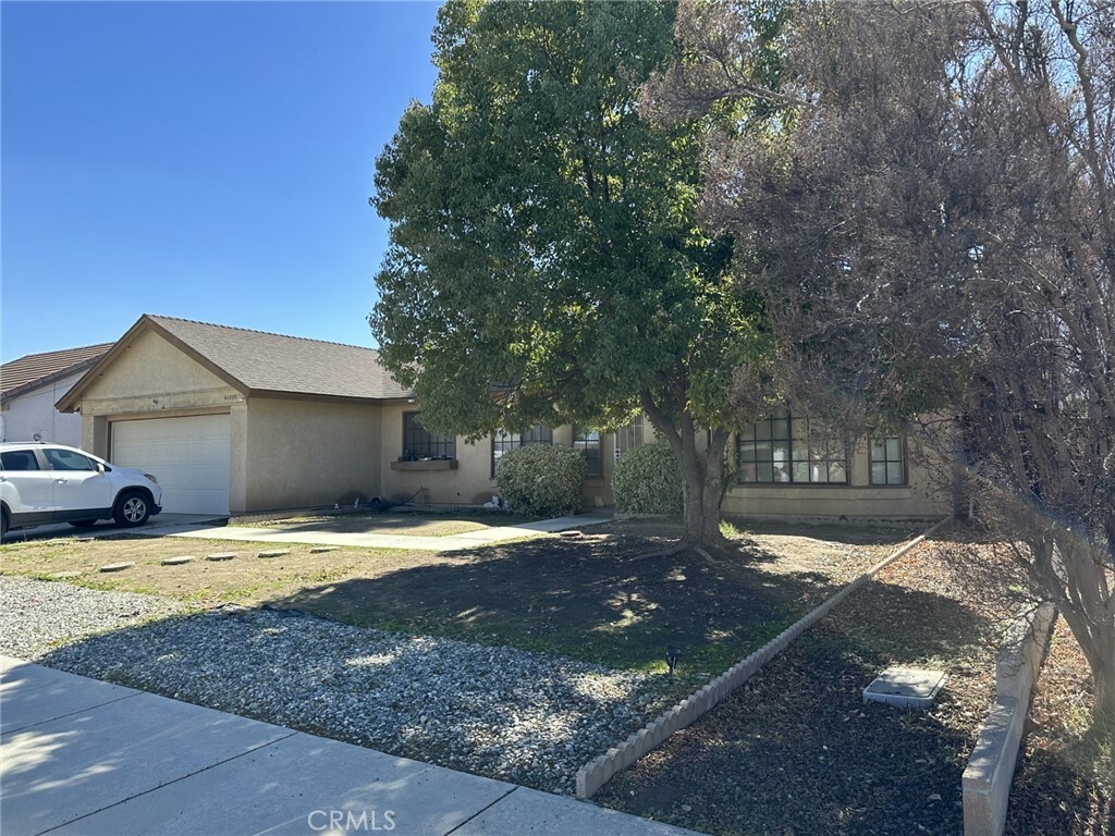 Property Photo:  41379 Shadow Mountain Way  CA 92544 