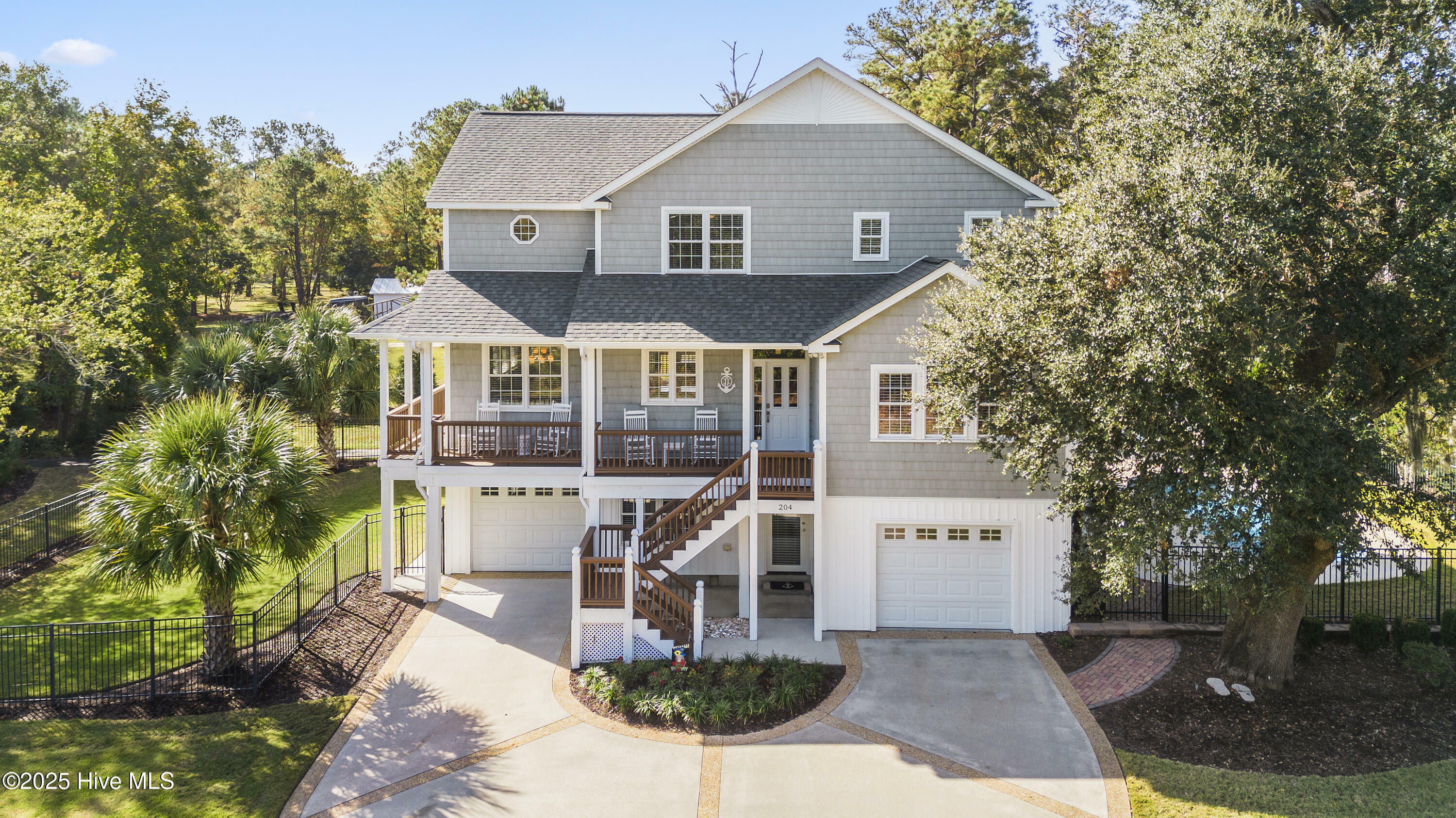 Property Photo: 204 Windy Hills Drive NC 28409