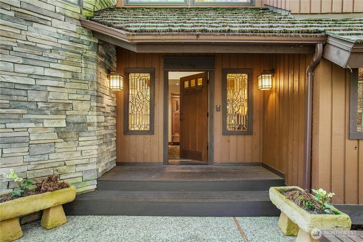 Property Photo: 1815 102nd Place SE WA 98004