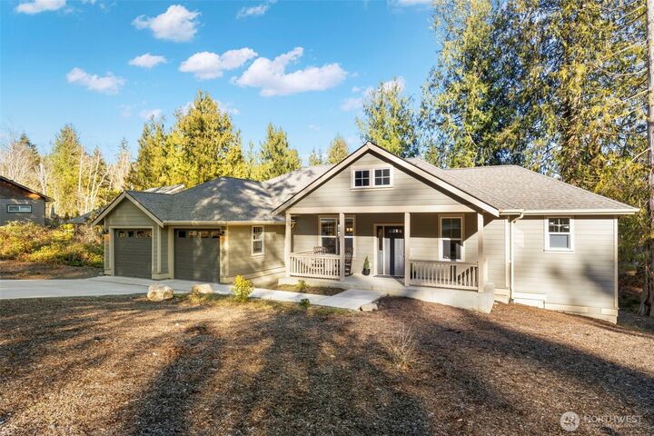 Property Photo:  441  Rainier Lane  WA 98365 