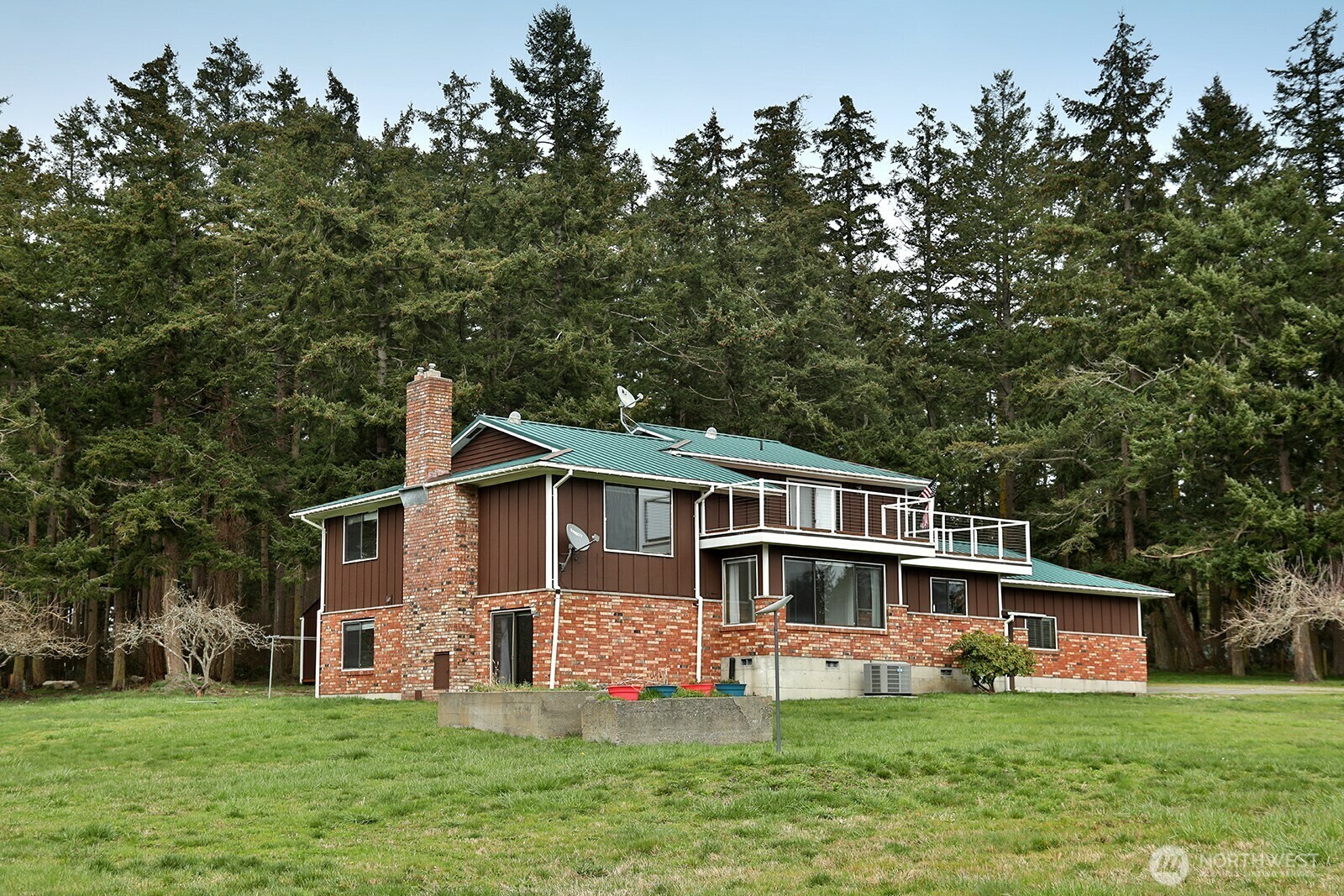 2725  Hunt Road  Oak Harbor WA 98277 photo