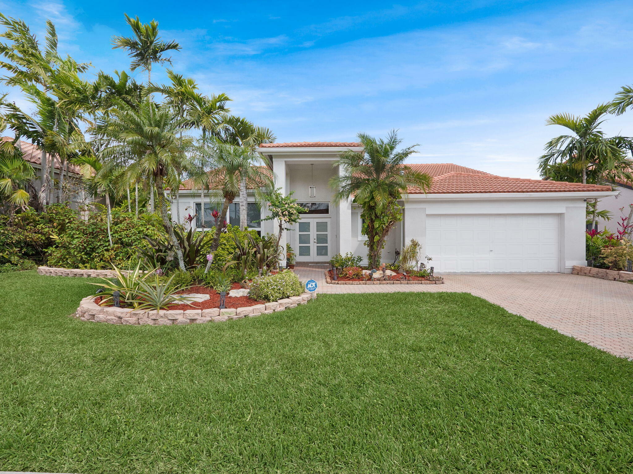 Property Photo: 1311 NW 193rd Avenue FL 33029