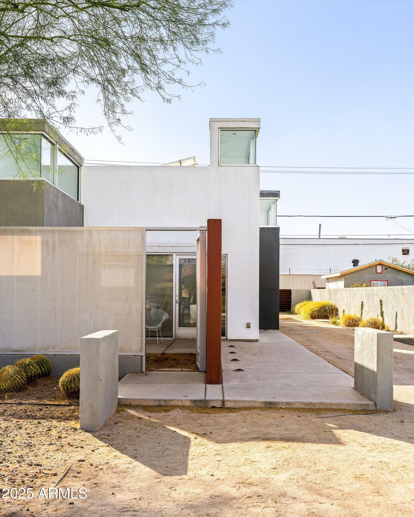 Property Photo:  2030 N 17th Avenue  AZ 85007 
