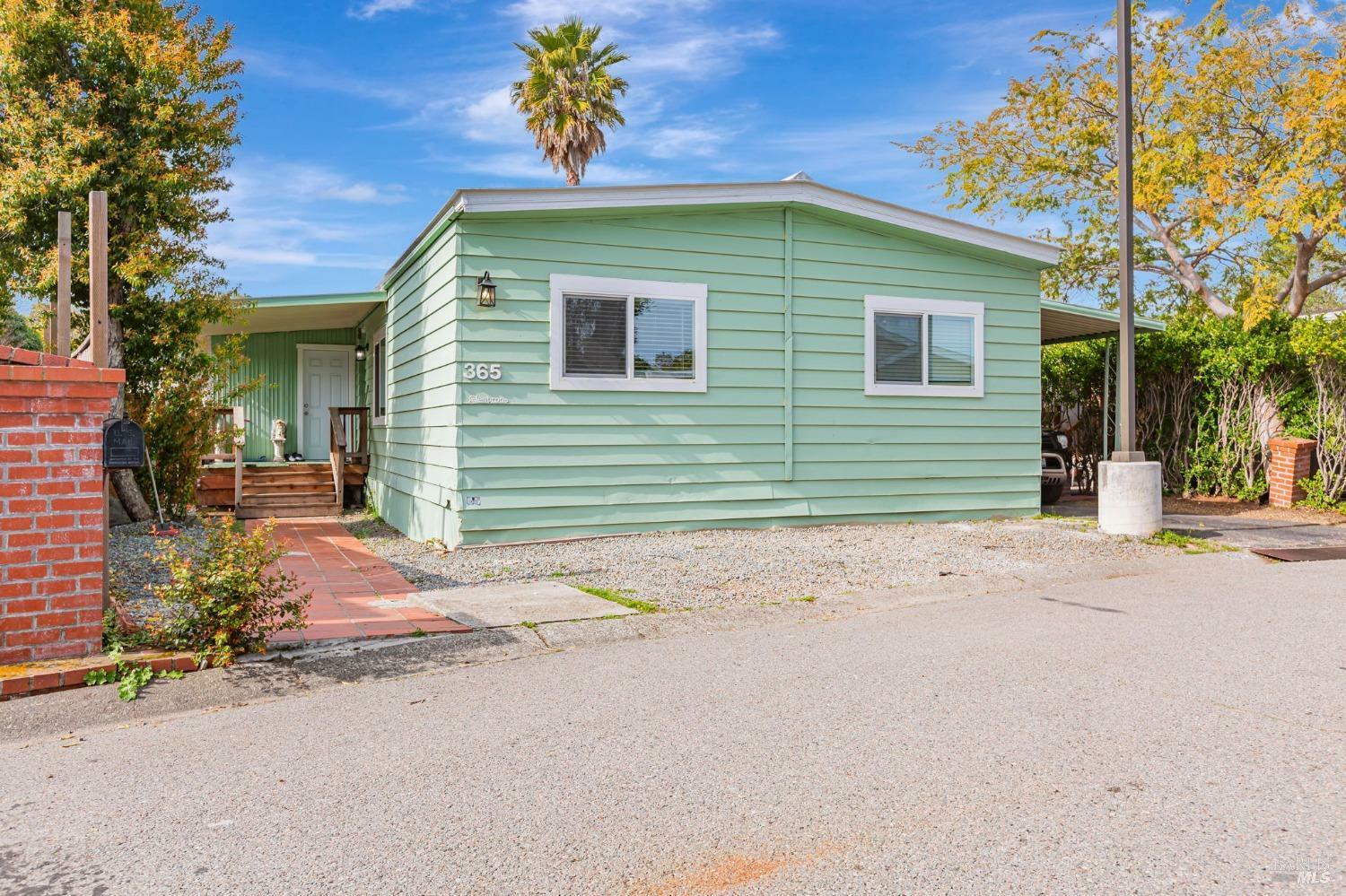 Property Photo: 365 Glacier Way CA 94903