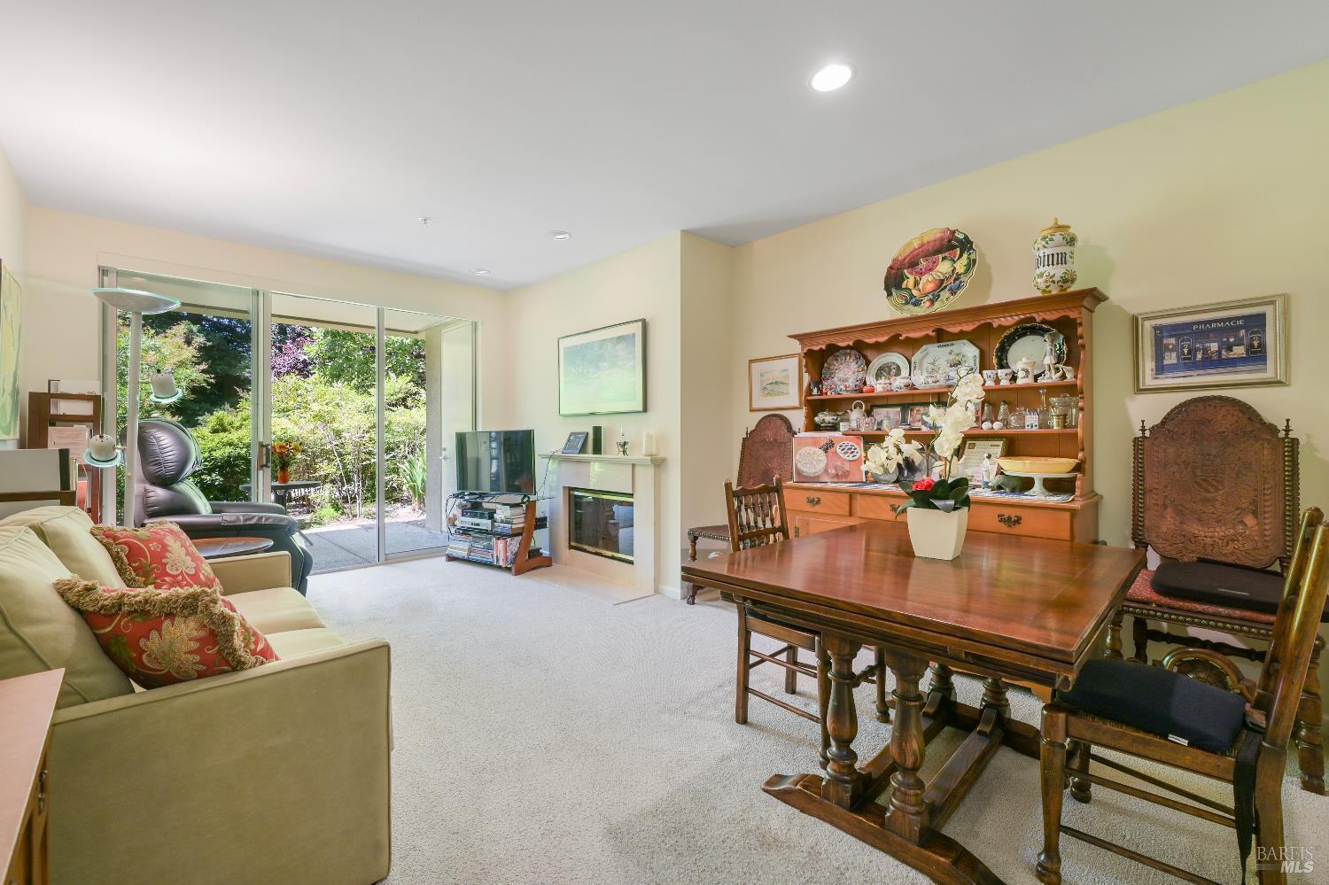 Property Photo: 600 Deer Valley Road Ga CA 94903